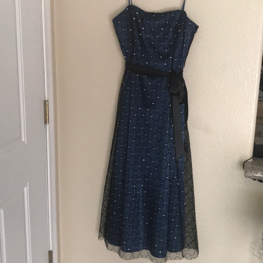 Adrianna papell boutique blue
